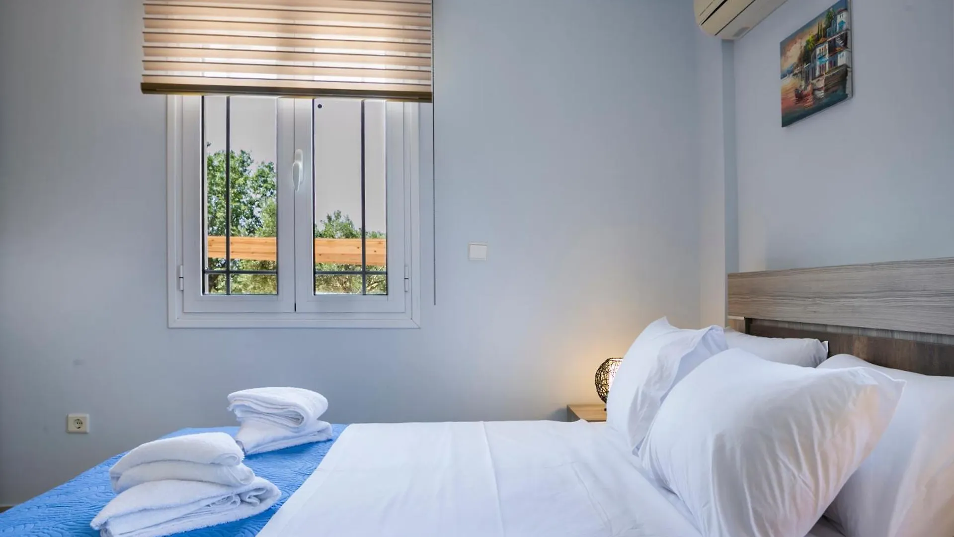 Moulinos Cottages Kefalonia Kardhakata Greece